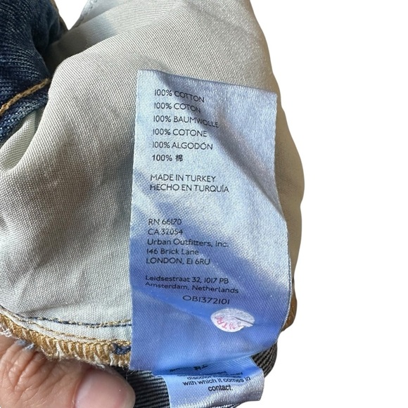 BDG Loose Bootcut Jeans EUC Frayed Hem Size 29 - Picture 8 of 9